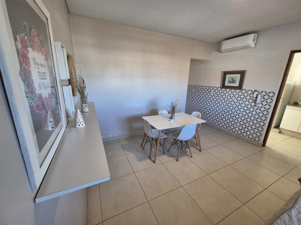 Cómodo departamento a 300mts Italia no Hospital Apartment in Mendoza