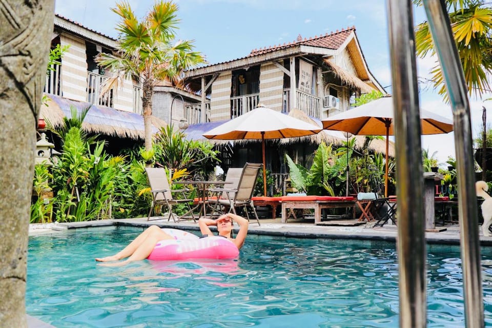 Property building, Swimming pool