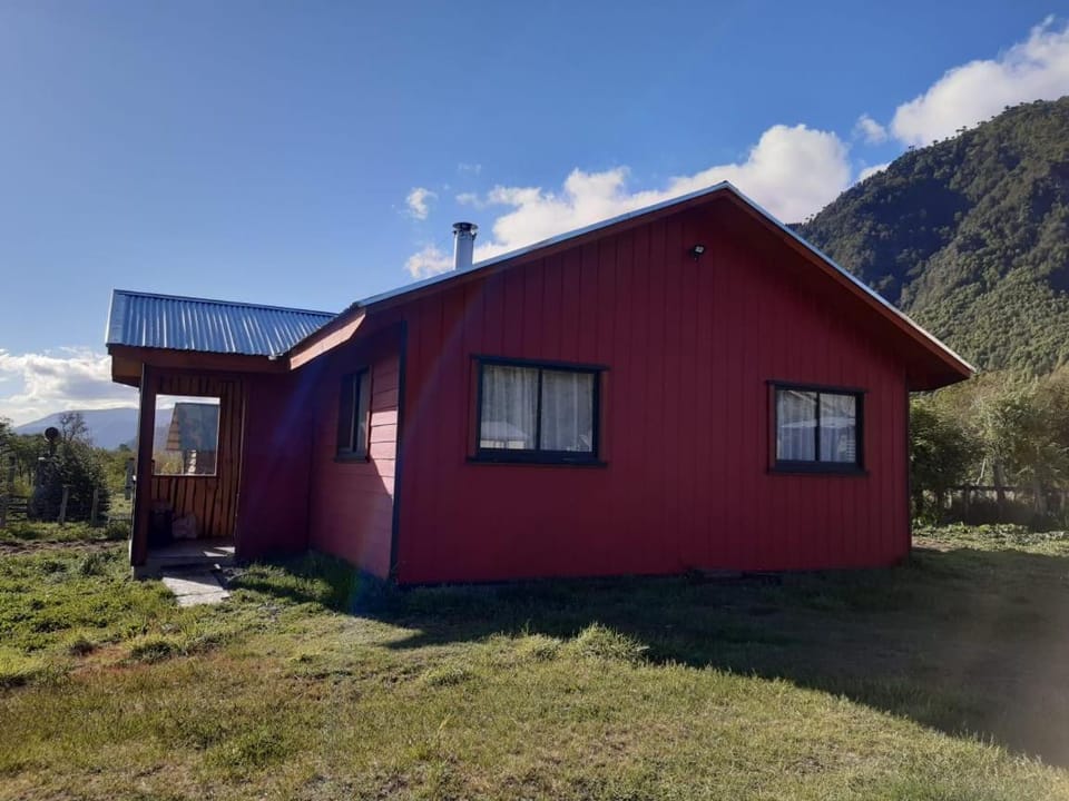 Cabaña San Pedro House in Araucania, Chile