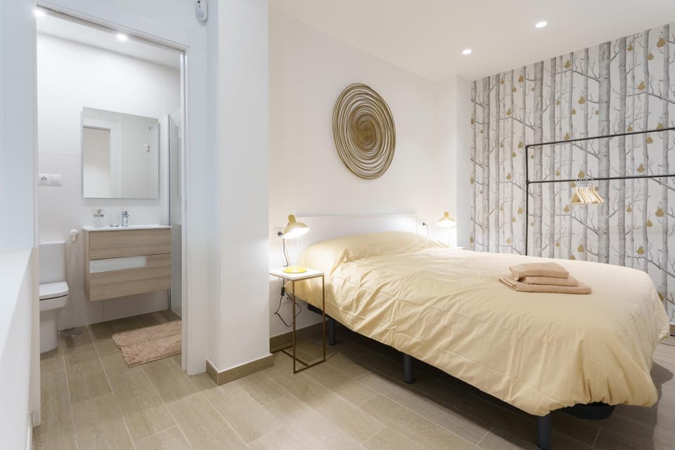Bed, Photo of the whole room, Bedroom, wardrobe
