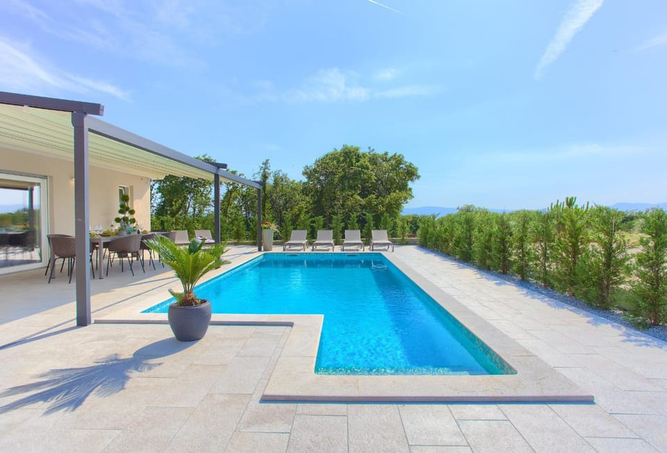 Holiday Home Elegant Villa in Krk