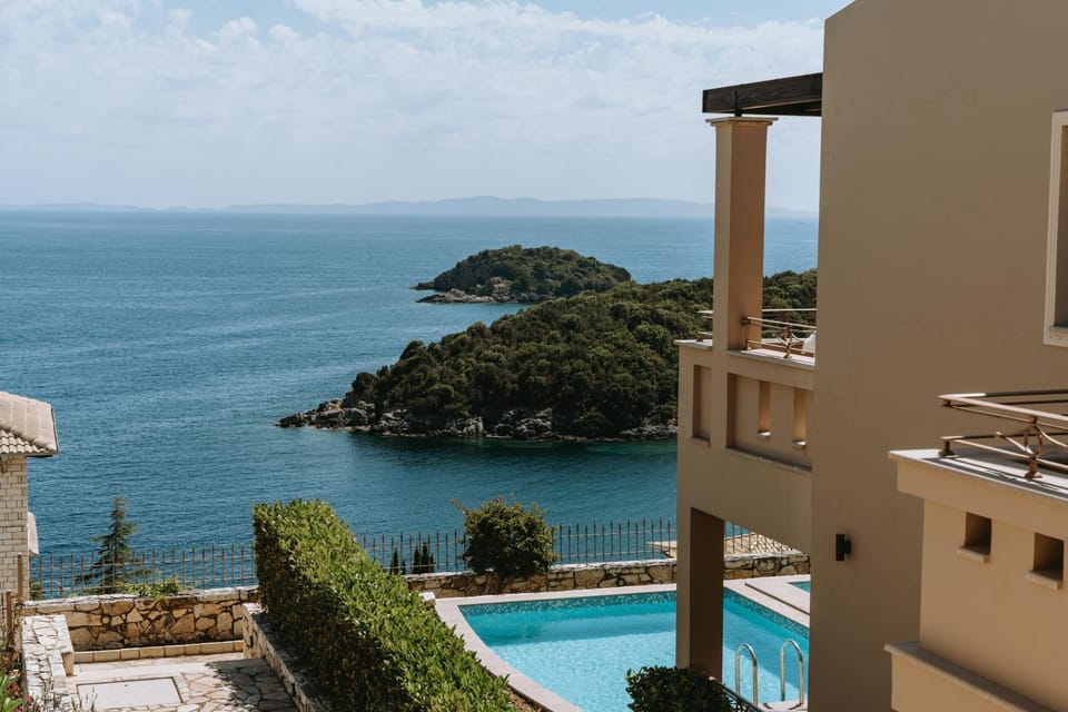 Property building, Sea view