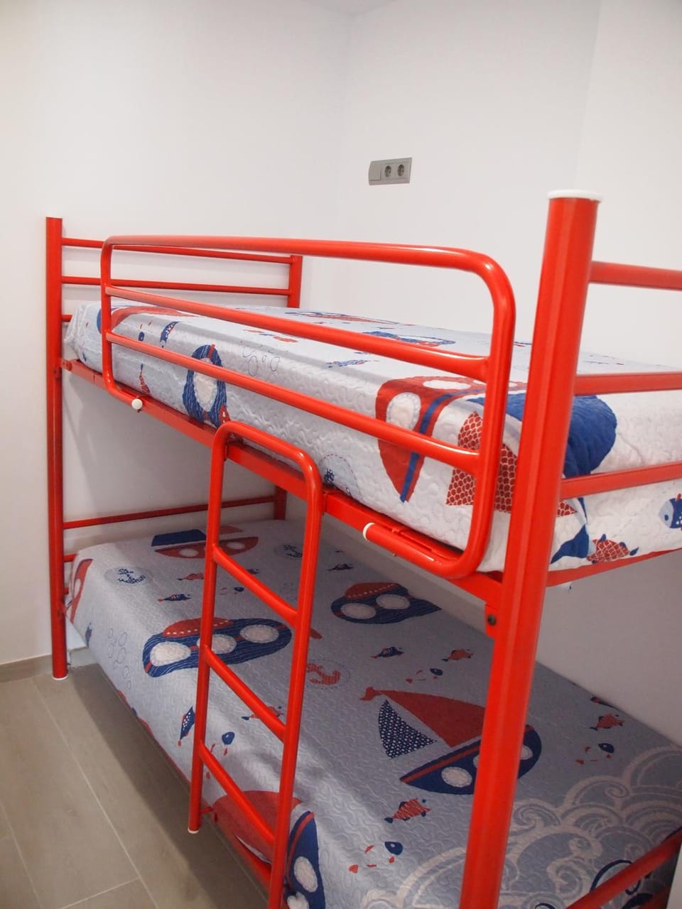 bunk bed