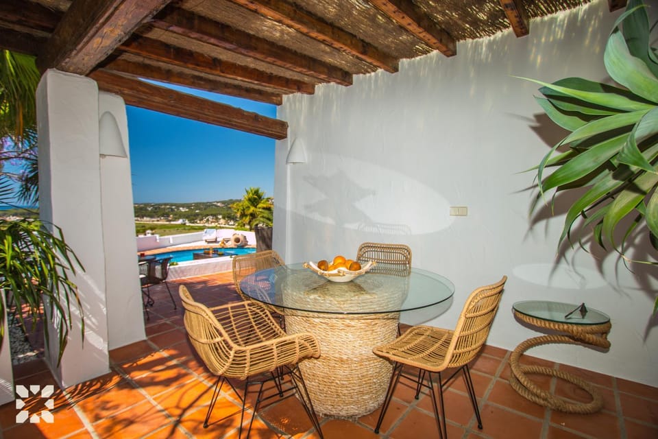 Patio, Day, Natural landscape, View (from property/room), Balcony/Terrace, Living room, Seating area, Dining area, Pool view, Swimming pool