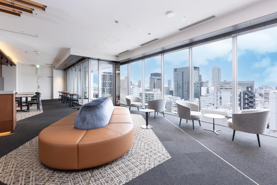 Lobby or reception, Lounge or bar, City view