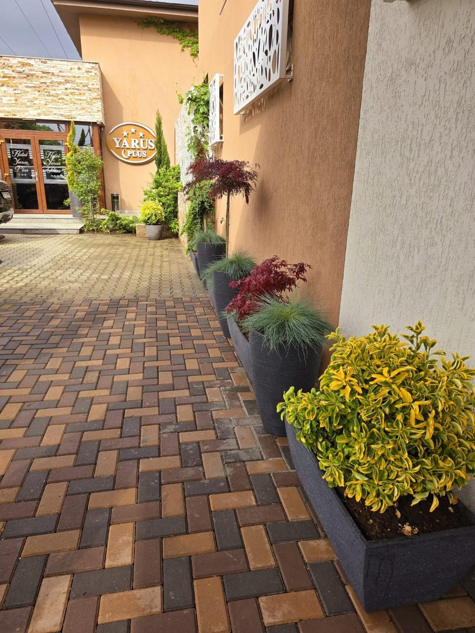 Facade/entrance, On site, Parking