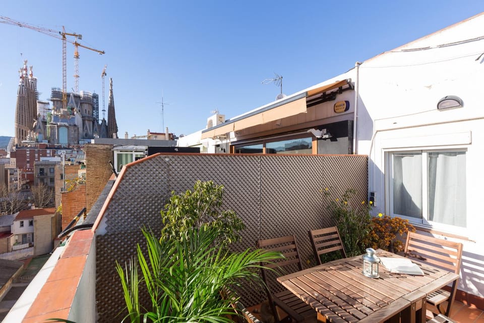 Nearby landmark, Balcony/Terrace, City view, Landmark view, Landmark view