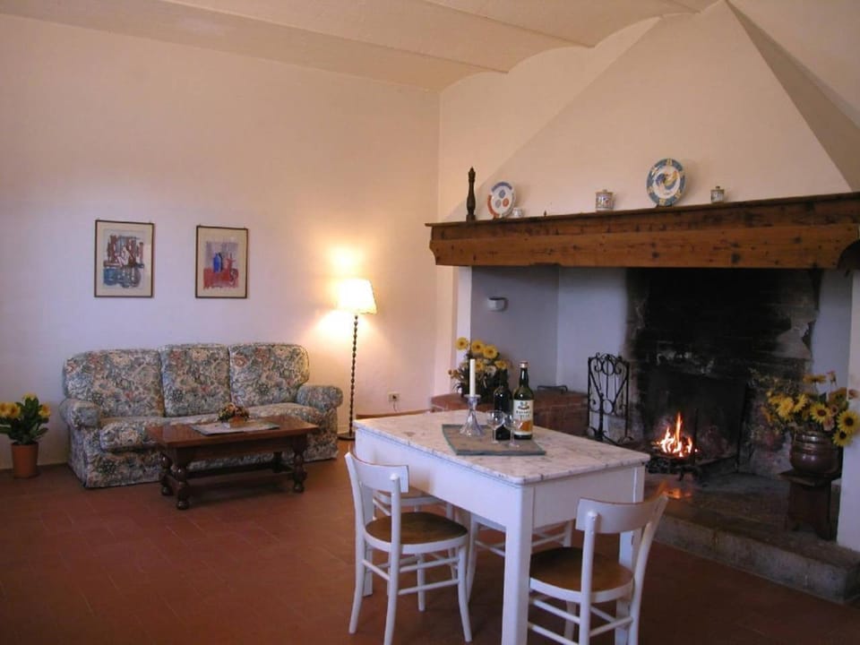 Agriturismo La Moraia House in Tuscany