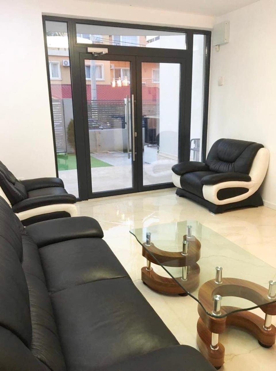 Lobby or reception, Seating area