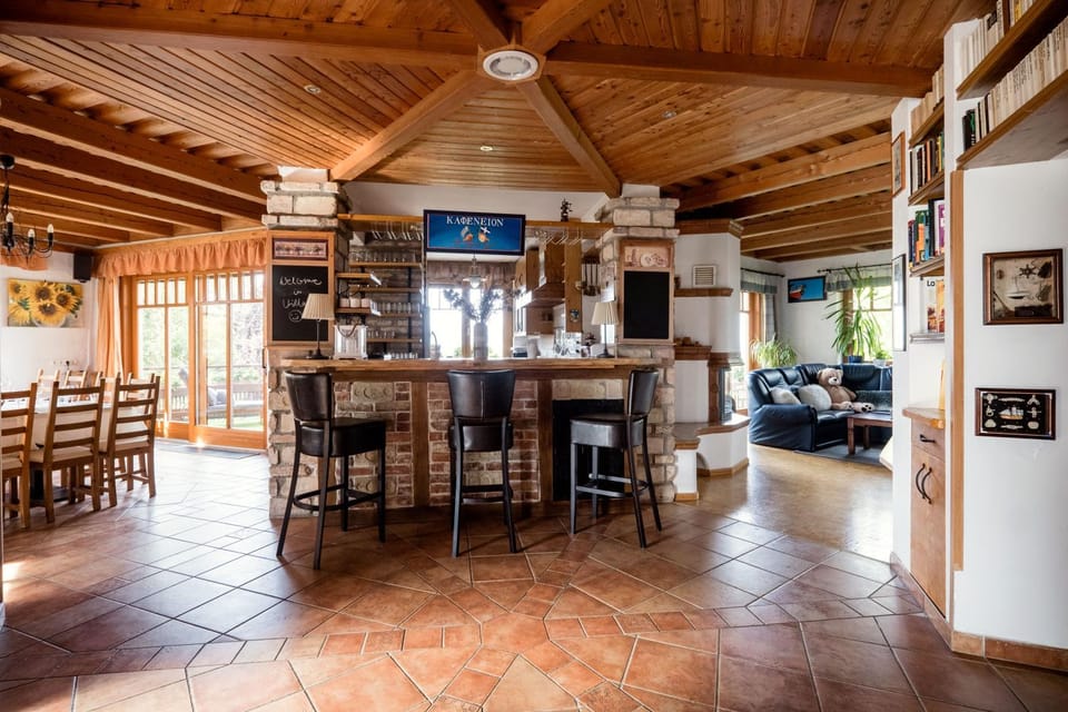 Lounge or bar