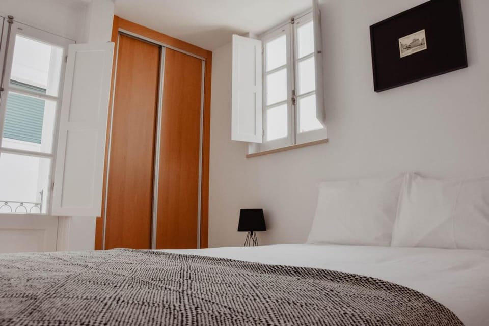 Apartamento acolhedor e elegante em prédio típico - Self check in Apartment in Coimbra