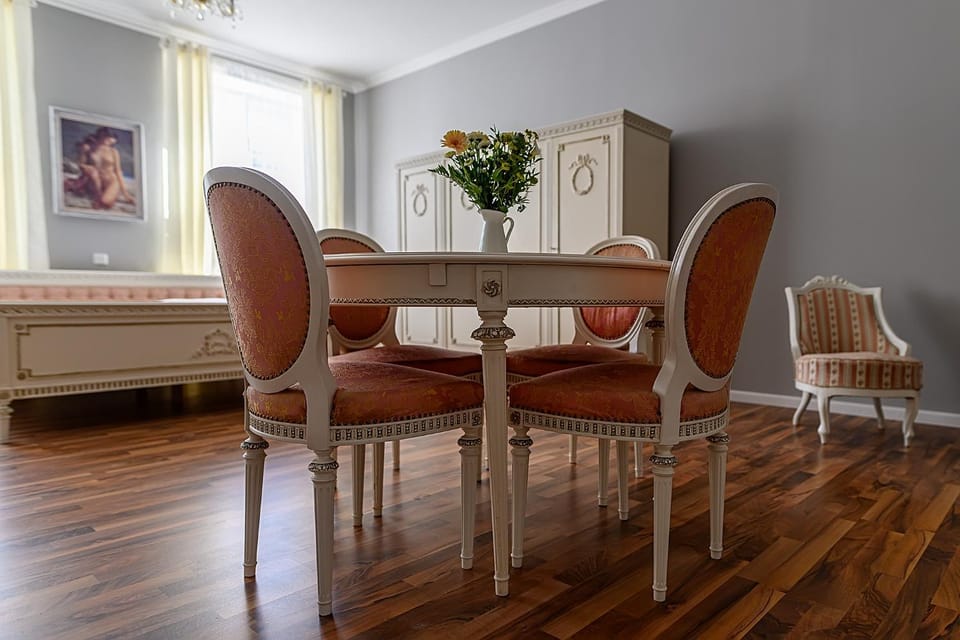 Living room, Seating area, Dining area