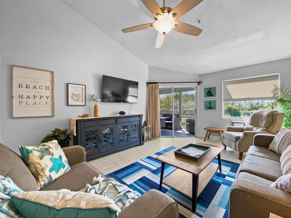 Bayside Pointe Apartment in Siesta Beach