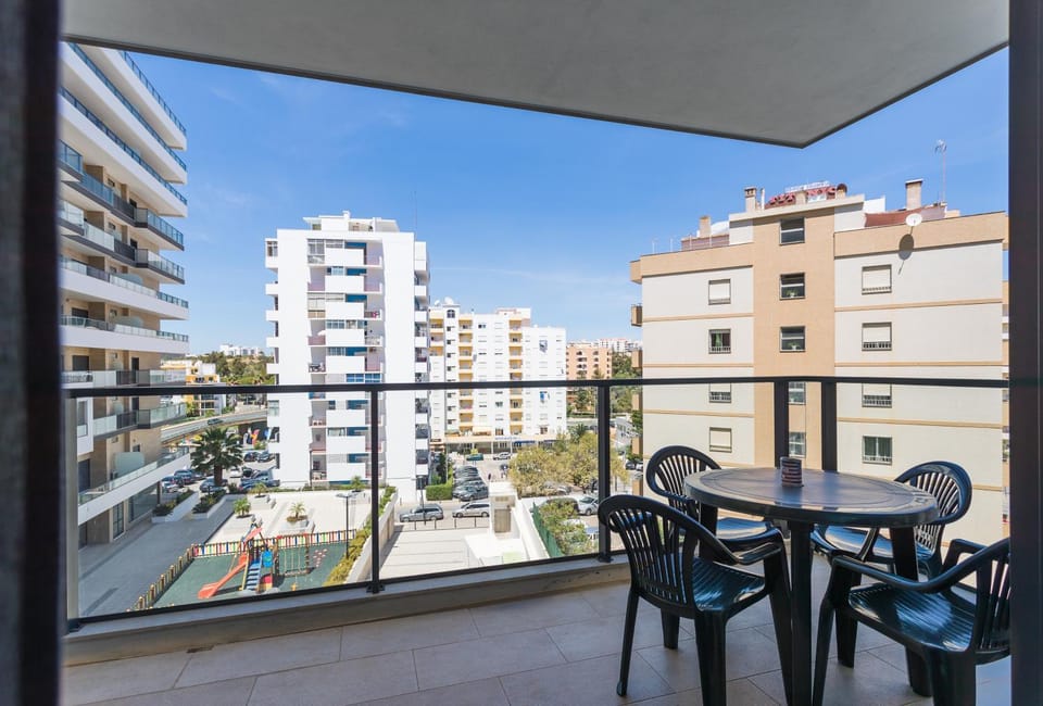 Rocha Prime Residence 50m from beach with Garage Apartment in Portimao