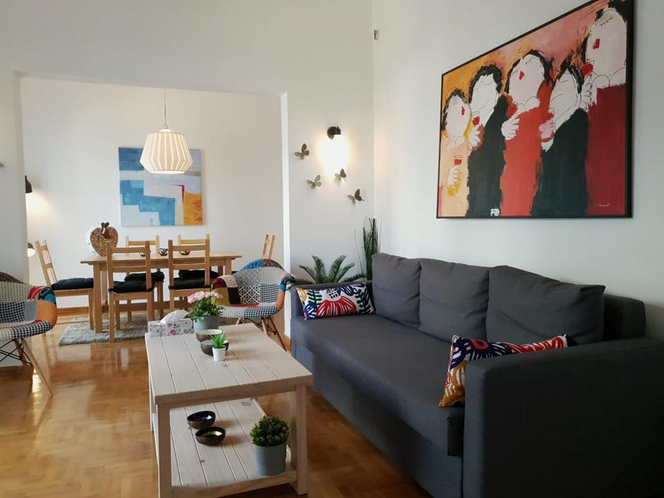 Spacious 110m2 2bedrooms 2bathrooms Center Athens Apartment in Athens