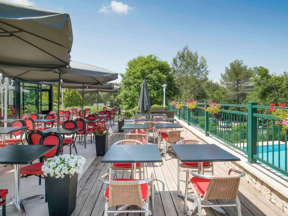 Lounge or bar