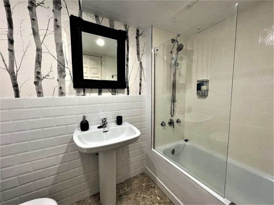 Bathroom, Bath