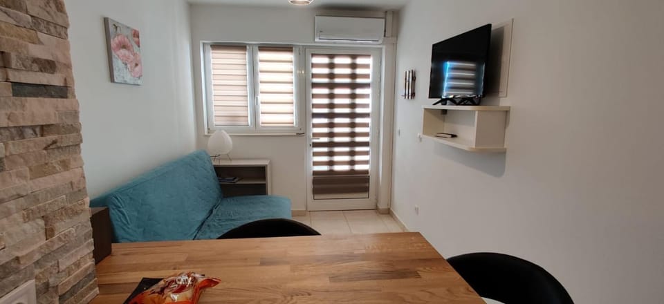 Barbara 4 Apartment in Podstrana