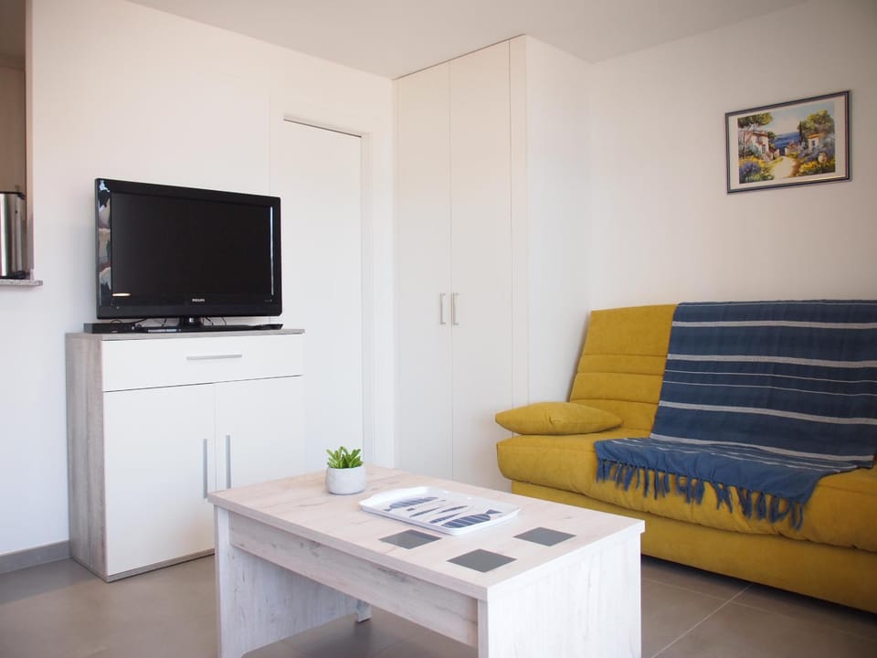 La Baie 47 Apartment in Roses