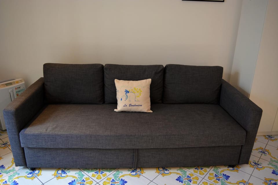 La Bomboniera House in Maiori