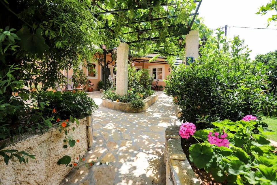 Garden, Garden