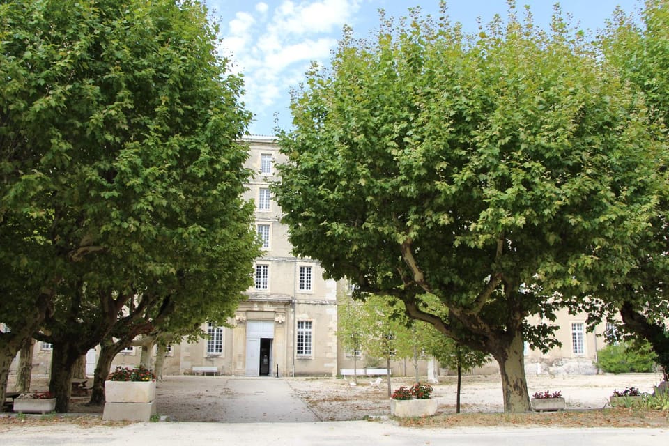 HOSTELLERIE CHARLES de FOUCAULD Hotel in Provence-Alpes-Côte d'Azur