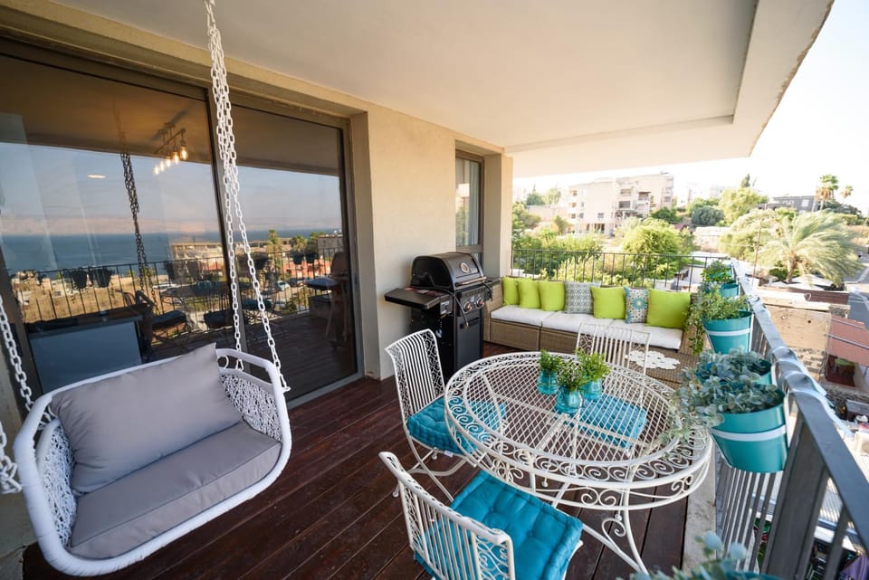 BBQ facilities, Balcony/Terrace