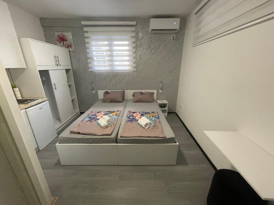 Apartments Glitter Apartment in Mostar