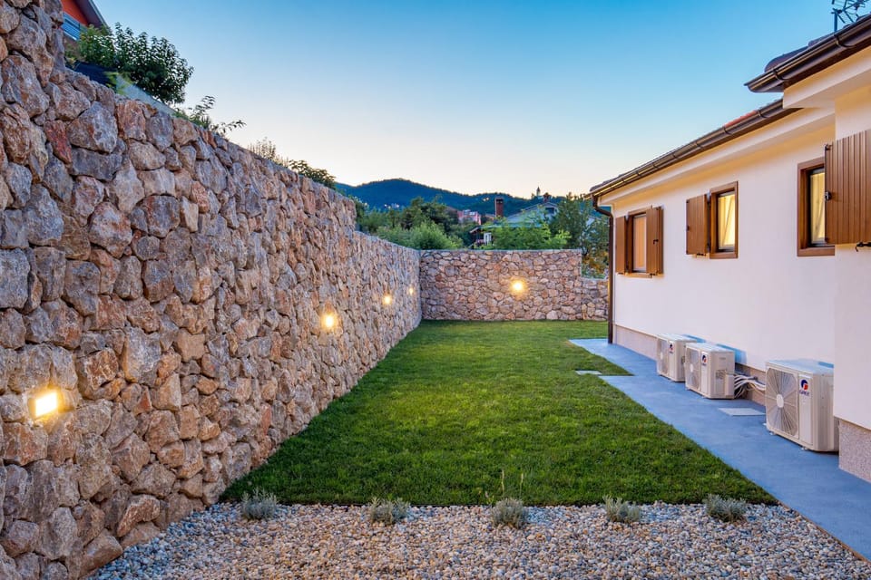 Property building, Patio, Facade/entrance, Children play ground, Garden