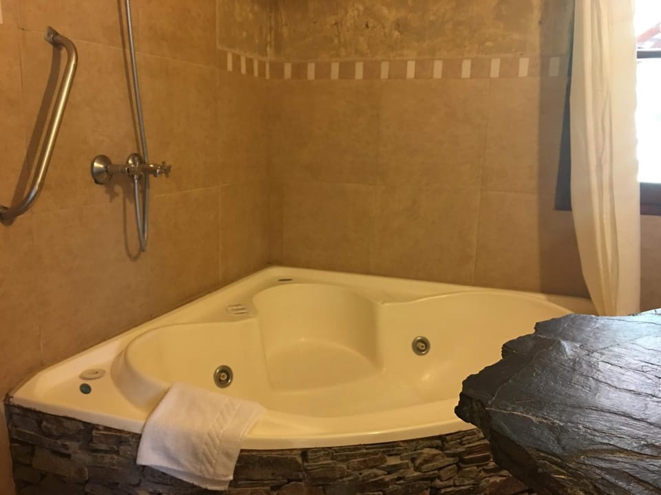 Cabañas y Spa Las Pircas Nature lodge in Tandil