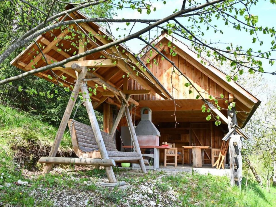 Day, People, Natural landscape, Garden, hair dresser