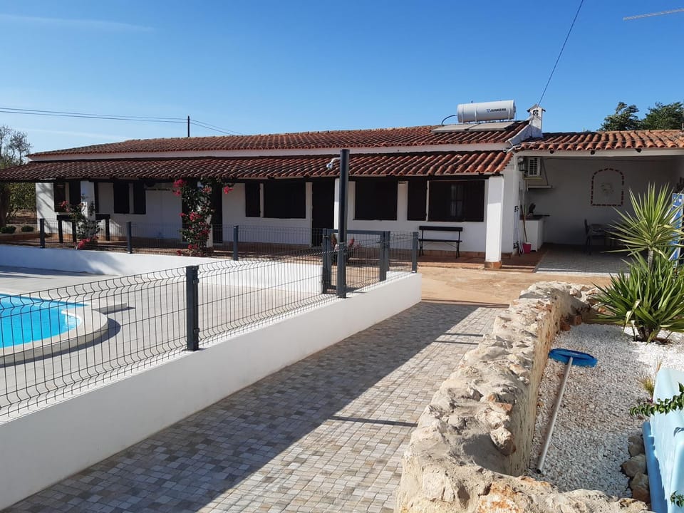 Quinta Cosy House in Faro District