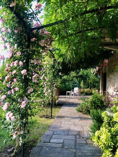 Property building, Garden