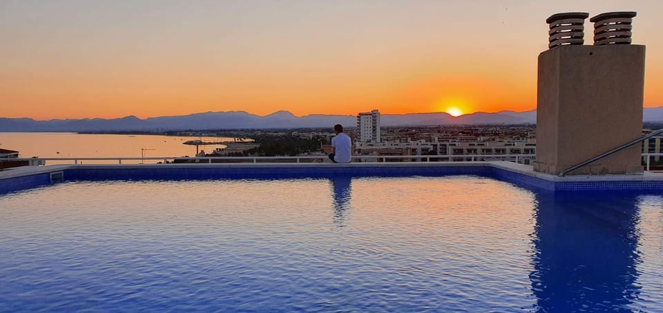 Solarium, View (from property/room), City view, Mountain view, Pool view, Sea view, Swimming pool, Open Air Bath