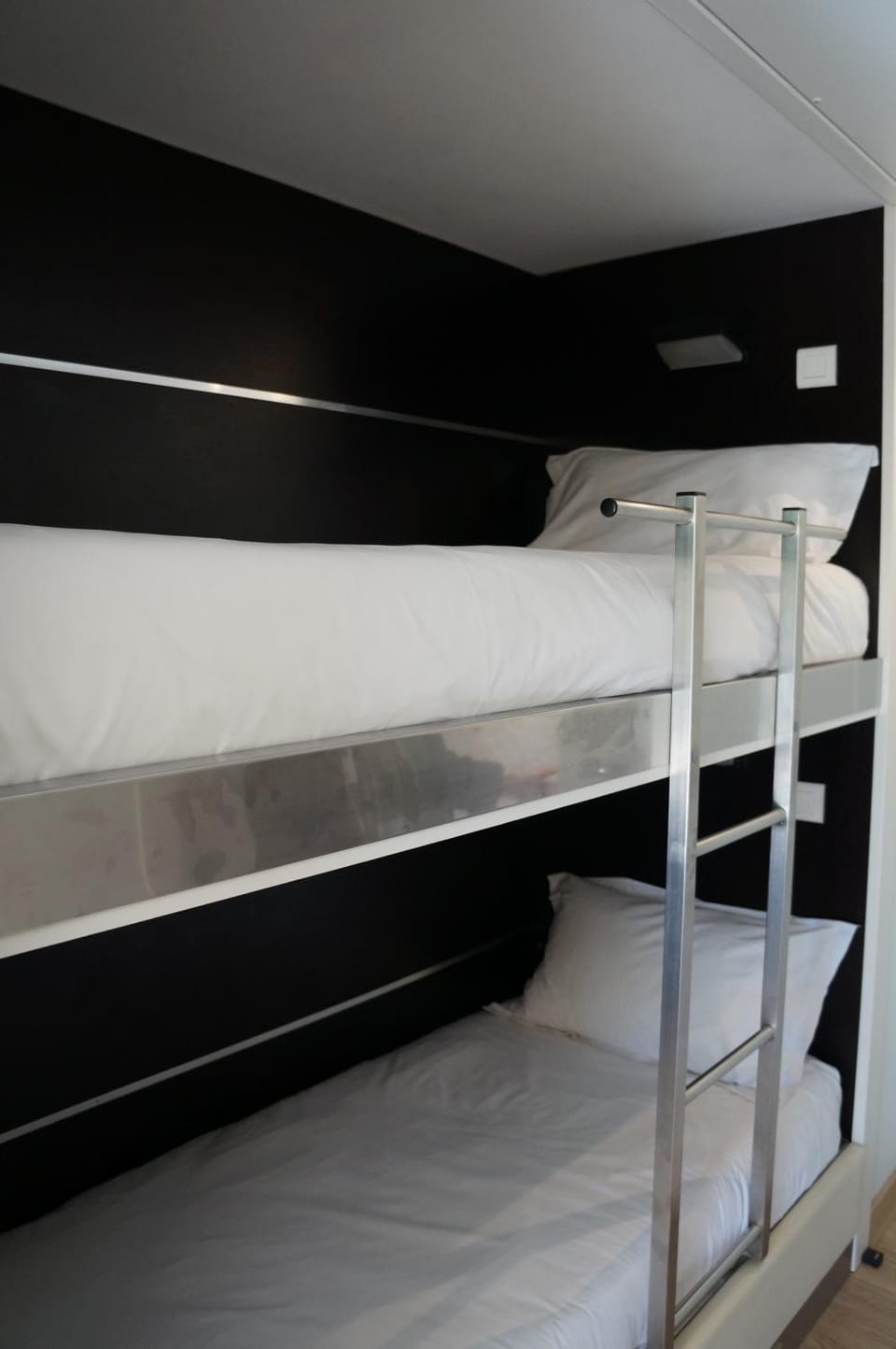 bunk bed