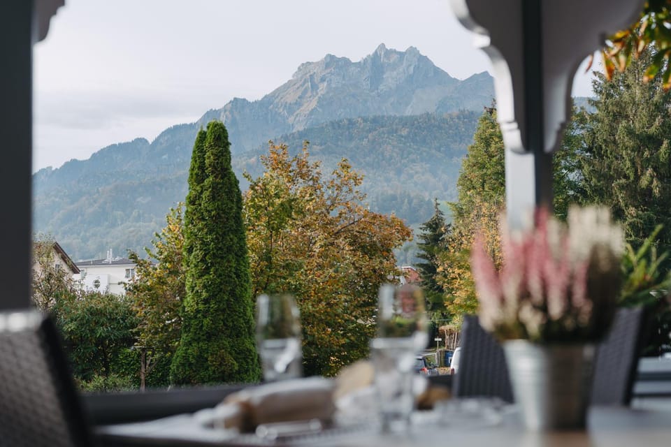 Day, Natural landscape, Summer, Garden, View (from property/room), Garden view, Mountain view