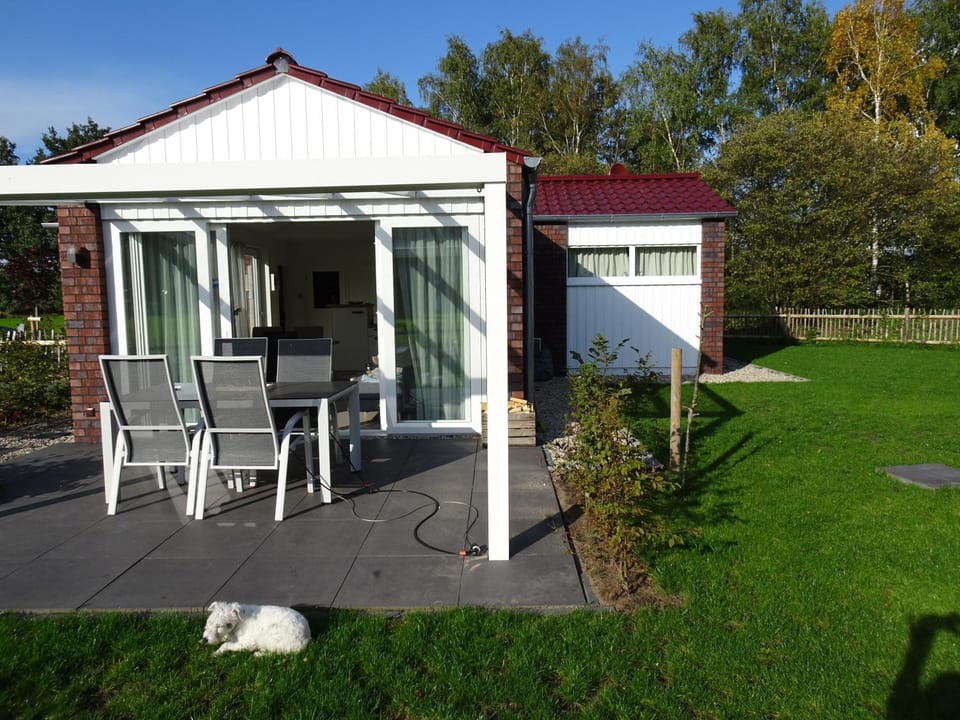 Ferienhaus Nr 6 am Quendorfer See Apartment in North Rhine-Westphalia