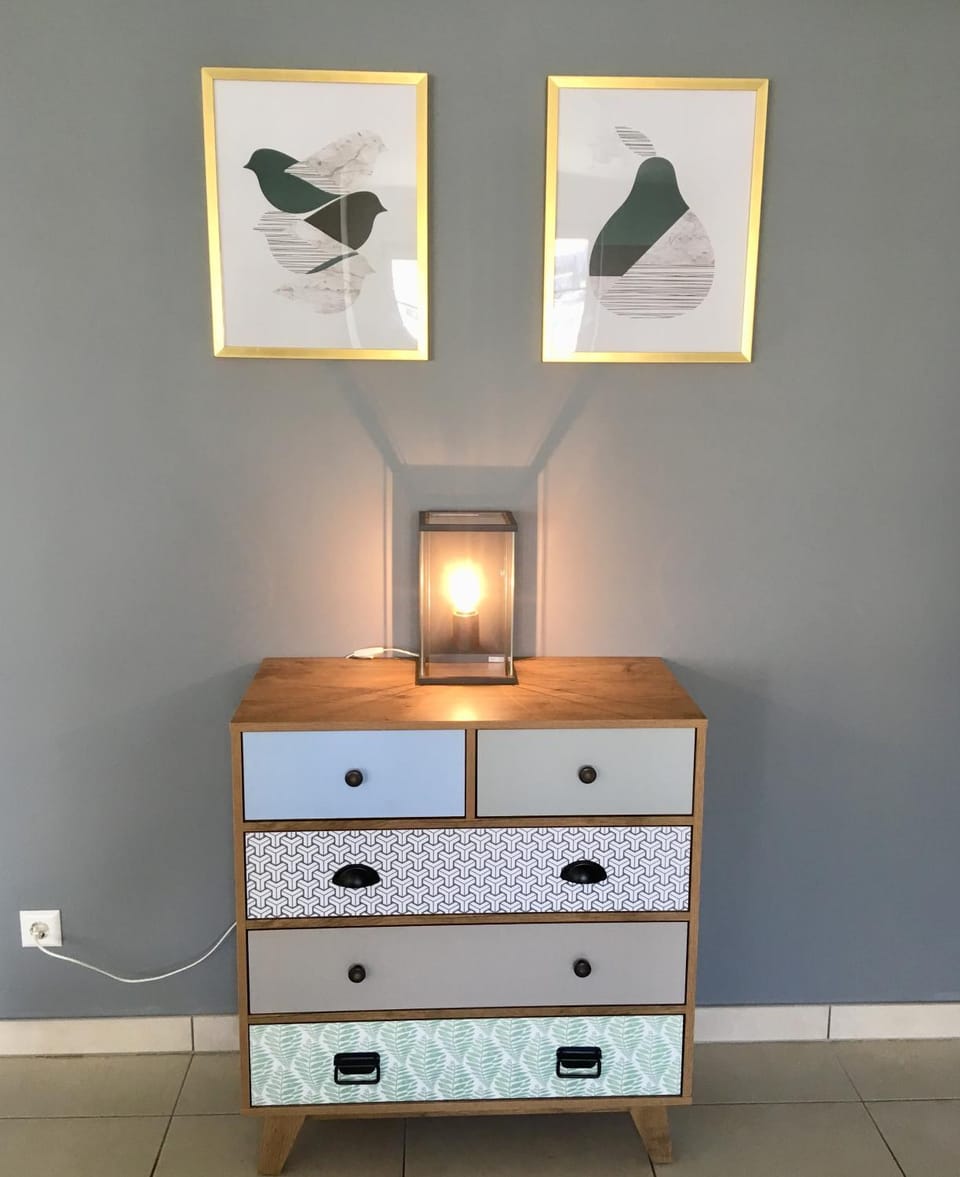 Art Deco 100m2 Flat 2 min Walking from Train Station in City Center, Free Parking and Terrace - 2B Apartment in Luxembourg