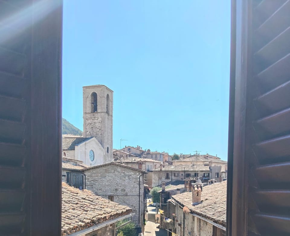 Residenza Le Logge Bed and Breakfast in Gubbio