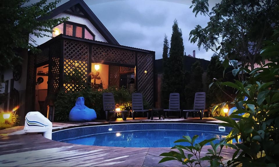 Spa and wellness centre/facilities, Swimming pool
