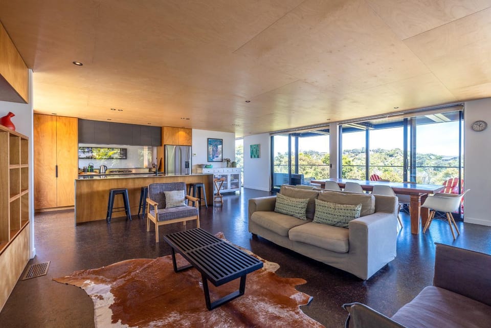 Kitchen or kitchenette, Living room, Dining area