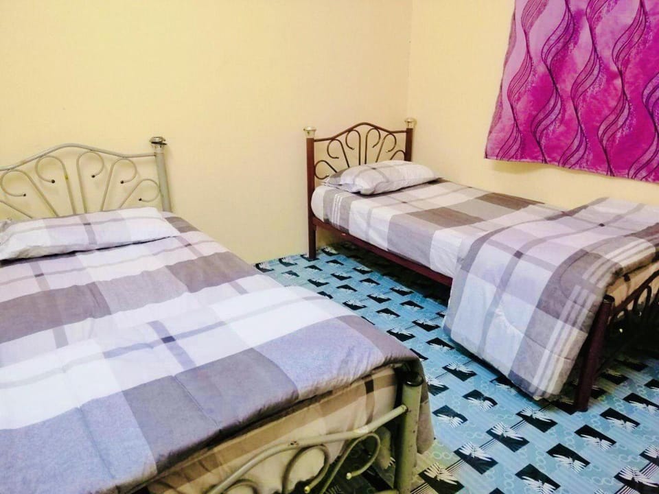 Homestay Bandar Pekan - musleem preferred House in Pahang, Malaysia