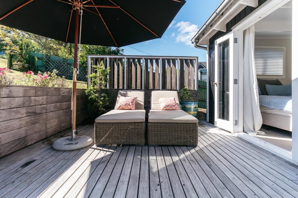 Tikapa Moana Views House in Auckland Region
