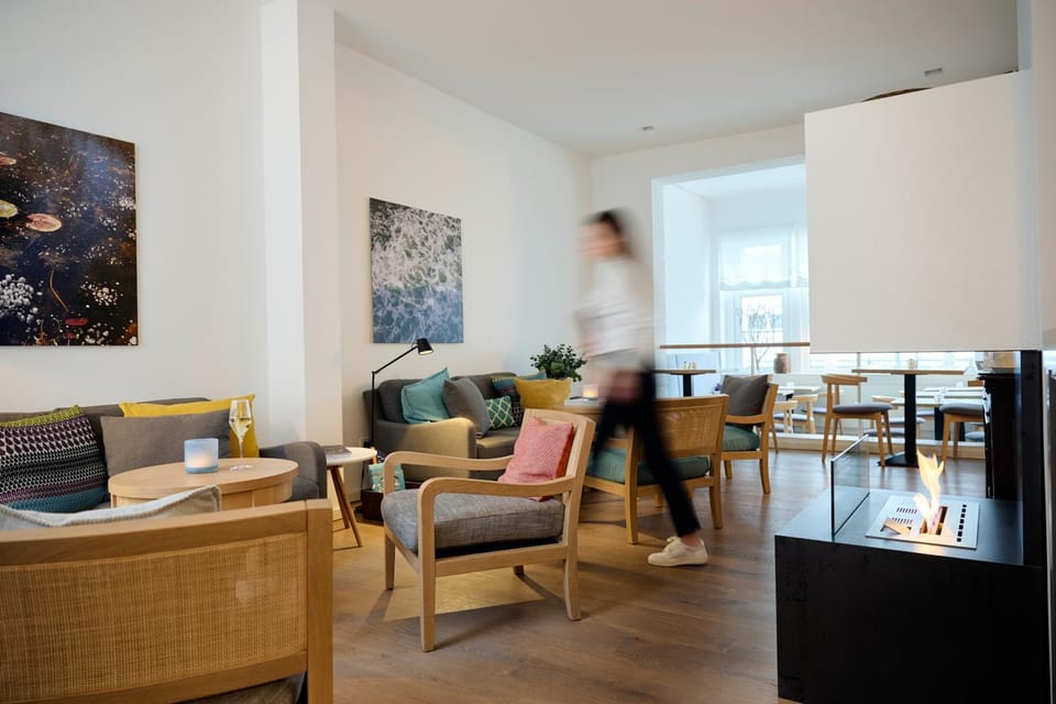 Lounge or bar