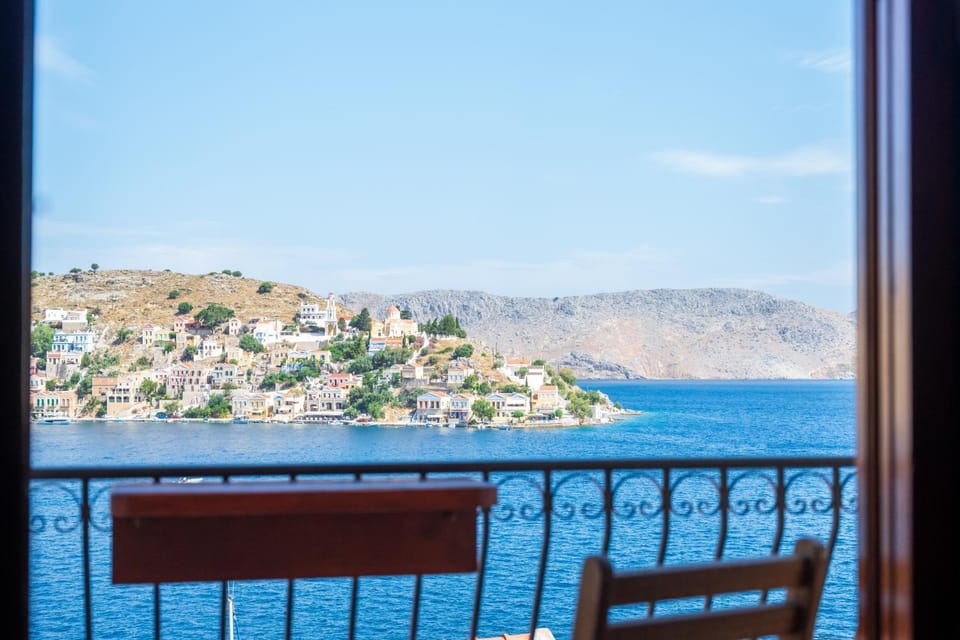 Nearby landmark, Day, Natural landscape, View (from property/room), Balcony/Terrace, Lake view, Mountain view, River view, Sea view