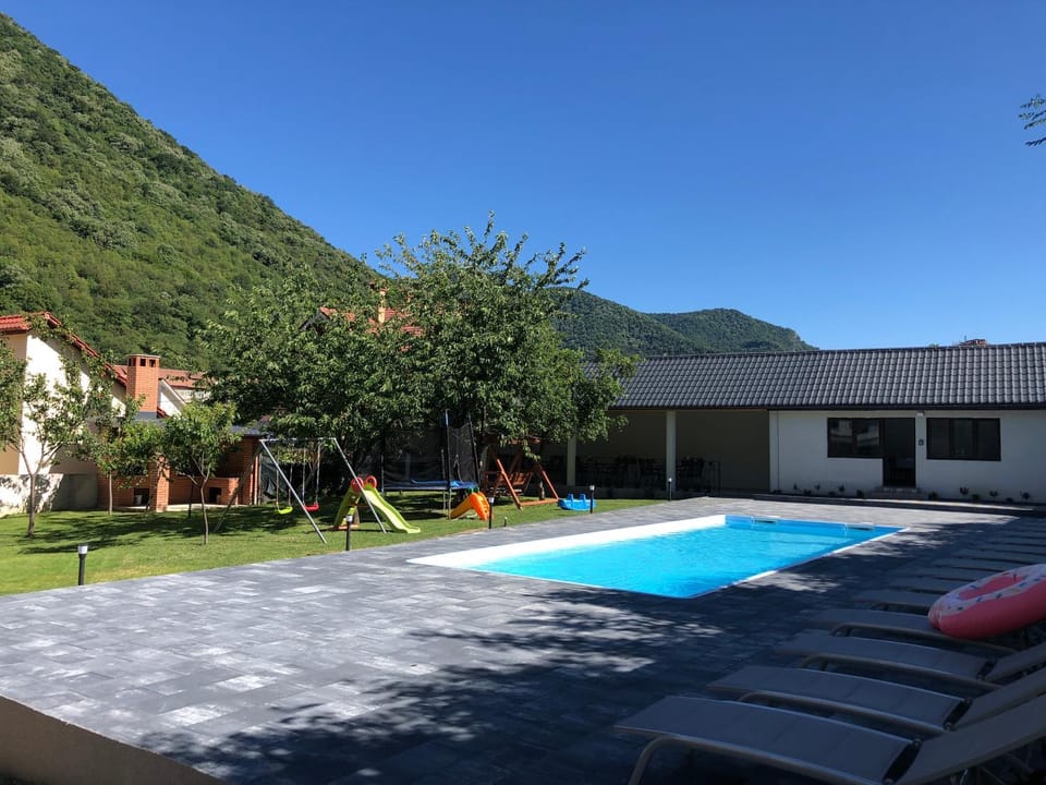 Pensiunea Platinum Bed and Breakfast in Serbia