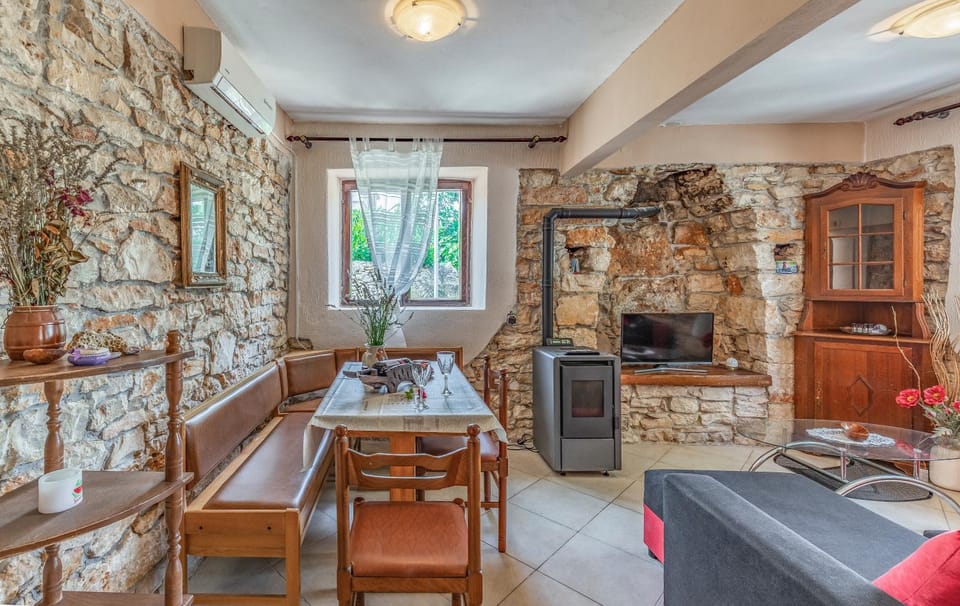 Stone house Histria House in Medulin
