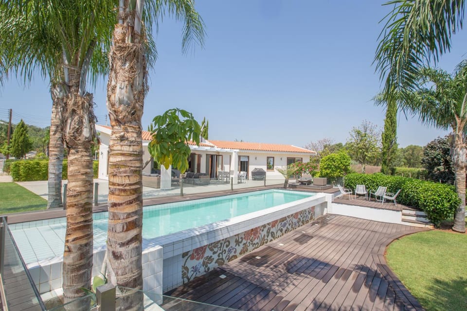 Garden, Swimming pool