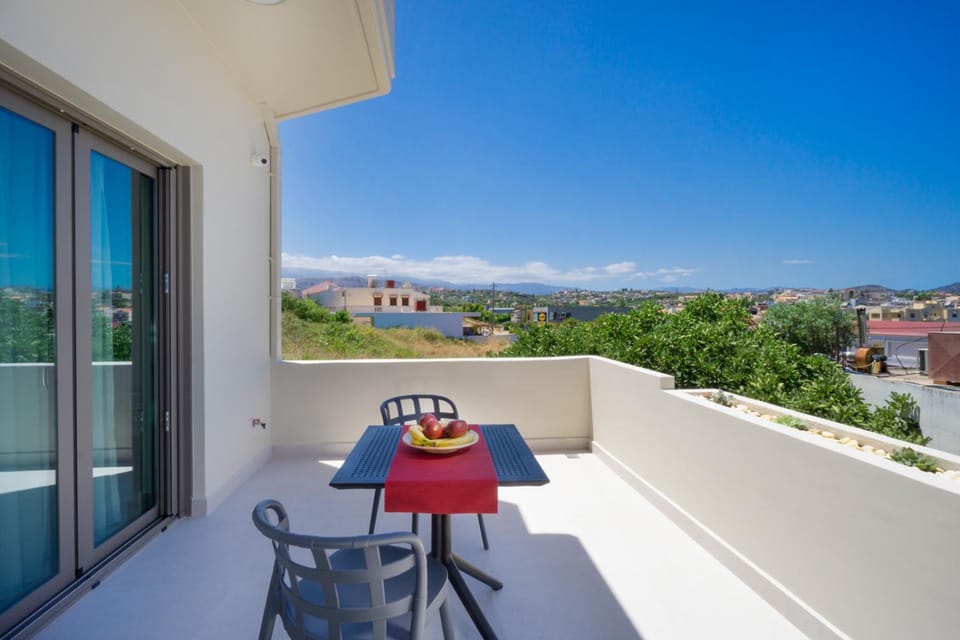Day, Balcony/Terrace, Seating area