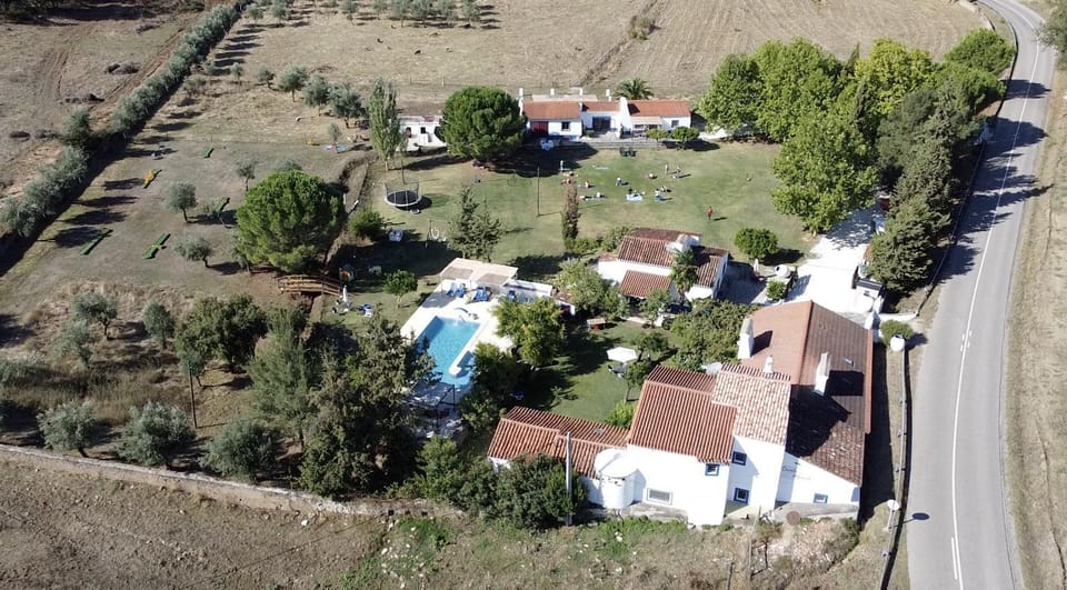 Property building, Day, Natural landscape, Bird's eye view, Pool view, Swimming pool